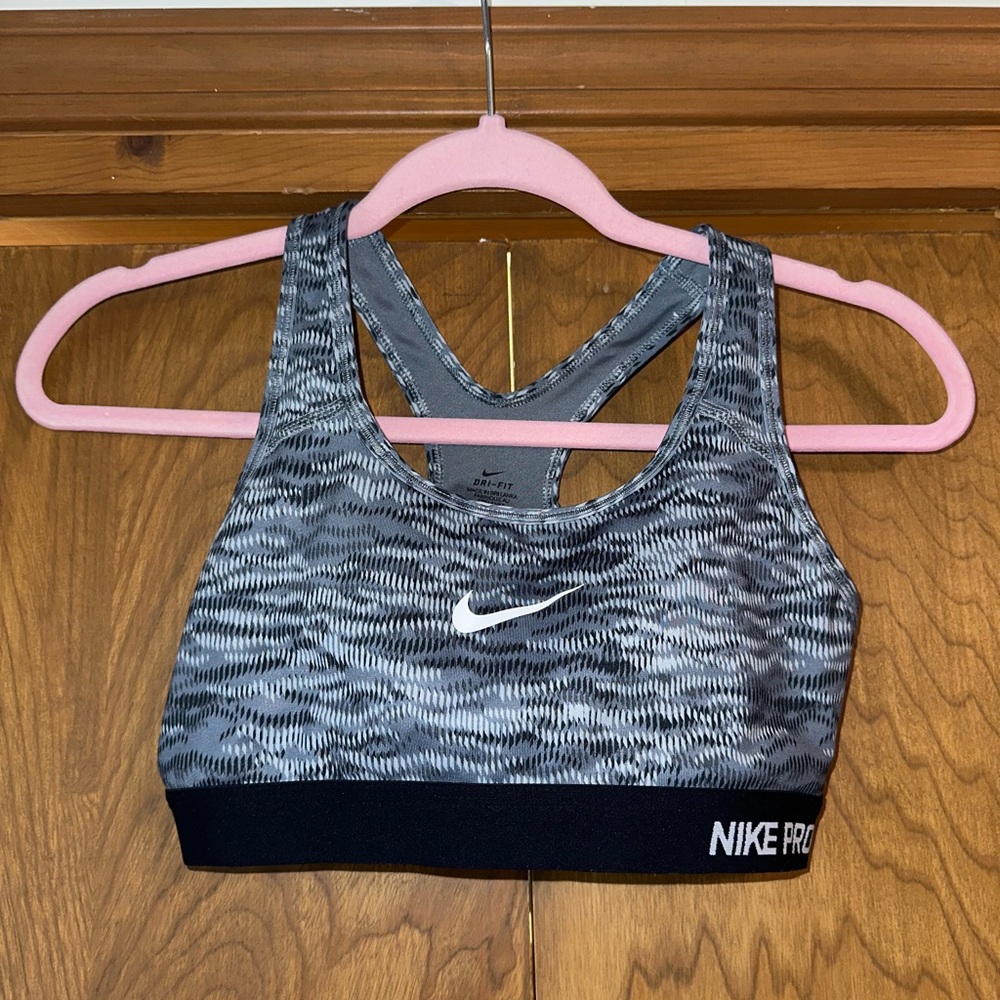Nike Pro sports bra